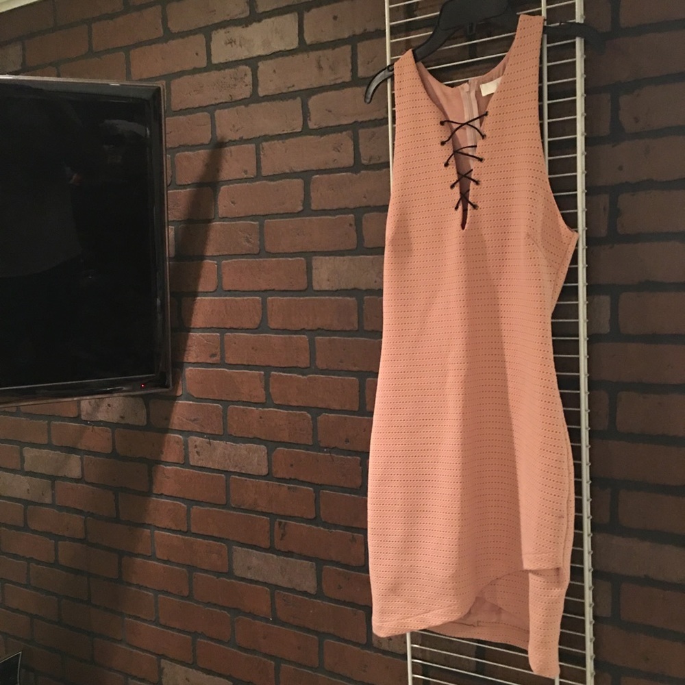 2/$20 ASTR pink lace up neckline